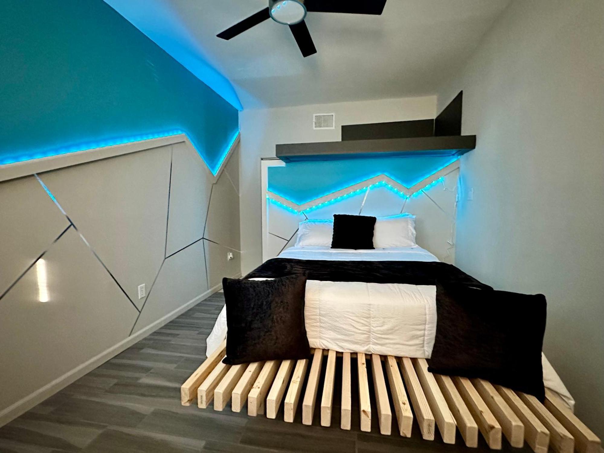 Eagle Stay Dainty Studio Eagle Pass Zewnętrze zdjęcie